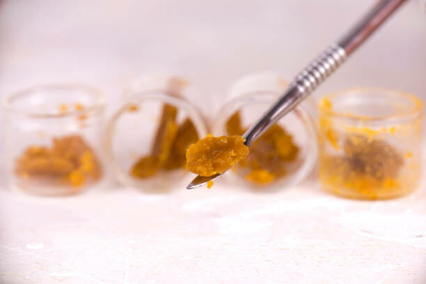 Cannabis shatter online in Canada | WhitePalm Canada